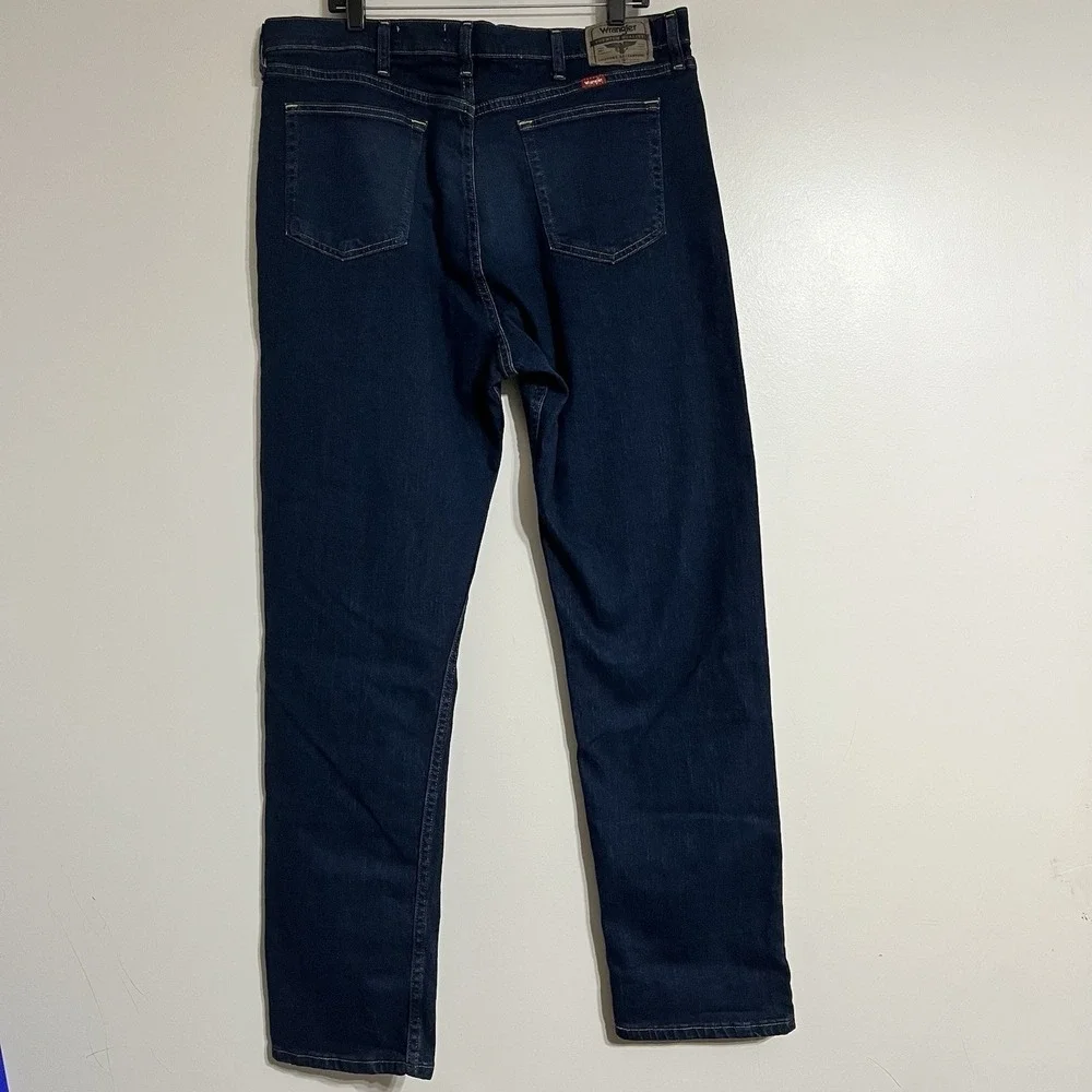 Wrangler Men's Relaxed Fit Dark Wash Jeans Size 36x34 Western‎ Outdoors